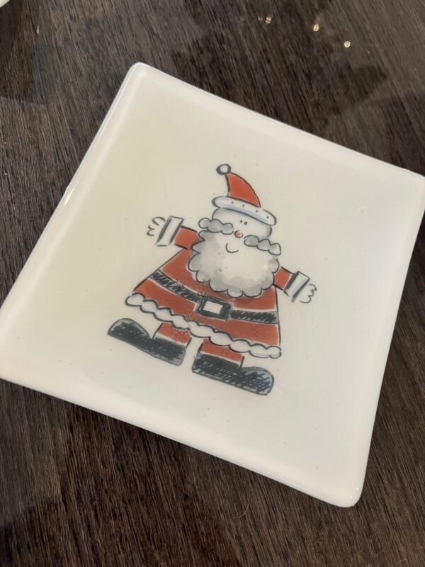 Fused Glass Christmas Dishes - Image 10